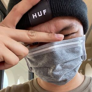 Meet your Posher, Hoang